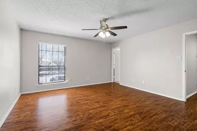 710 Peach Court, Grapevine, TX 76051 - Photo 21