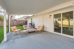 13817 Pyramid Dr, Farmers Branch, TX 75234 - Photo 19