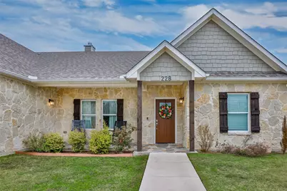 228 Colt Drive, Lake Kiowa, TX 76240 - Photo 3