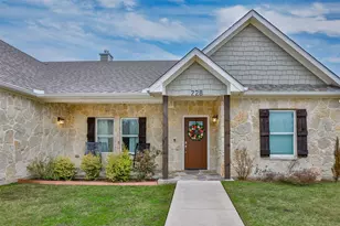 228 Colt Dr, Lake Kiowa, TX 76240 - Photo 3