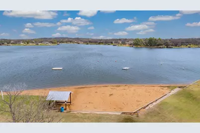 228 Colt Drive, Lake Kiowa, TX 76240 - Photo 35