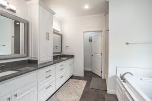 228 Colt Dr, Lake Kiowa, TX 76240 - Photo 19