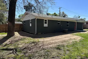 706 Barbara St, Athens, TX 75751 - Photo 13