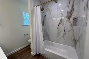 706 Barbara St, Athens, TX 75751 - Photo 11