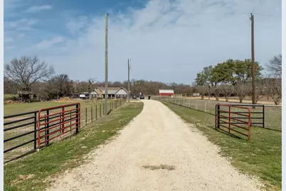 2860 Fm 66, Waxahachie, TX 75167 - Photo 33