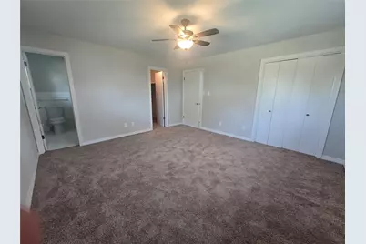 5801 Wedgworth Road, Fort Worth, TX 76133 - Photo 11