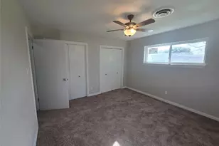 5801 Wedgworth Rd, Fort Worth, TX 76133 - Photo 9