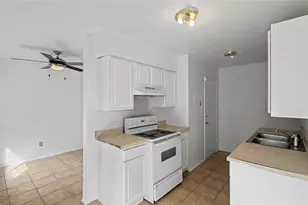 130 Astoria Dr, Cedar Hill, TX 75104 - Photo 7