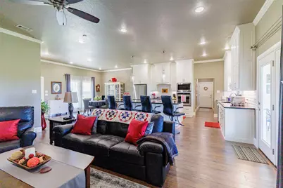 121 County Road 2571, Alvord, TX 76225 - Photo 9