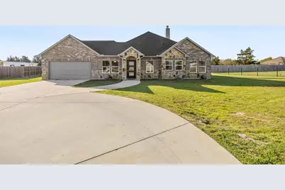 1218 Lynn Way, Waxahachie, TX 75165 - Photo 1