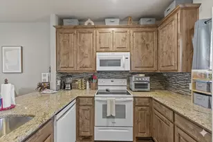 10550 Jackson Rd, Krum, TX 76249 - Photo 21