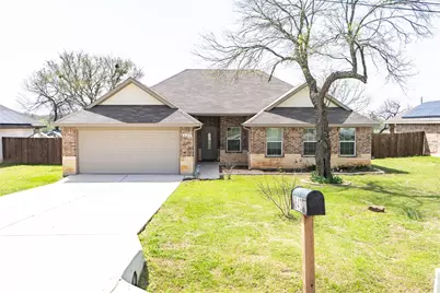 643 Half Moon Way, Runaway Bay, TX 76426 - Photo 1