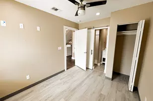 301 E Brockett St, Sherman, TX 75090 - Photo 5