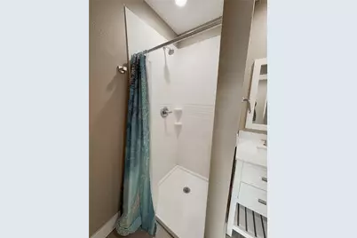 301 E Brockett Street #100, Sherman, TX 75090 - Photo 11