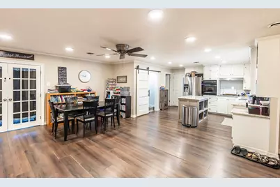 809 E Highway 82, Nocona, TX 76255 - Photo 11