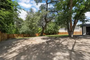 1132 Western Oaks Dr, Woodway, TX 76712 - Photo 21