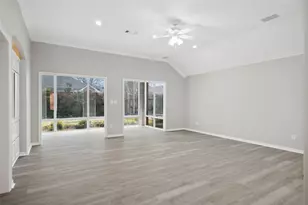 3216 Village Oak Dr, Arlington, TX 76017 - Photo 13