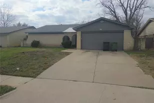 1716 Briar Meadow Dr, Arlington, TX 76014 - Photo 1