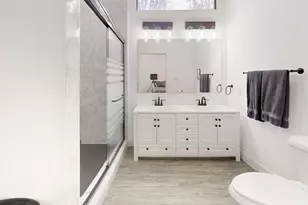 828 Indian Dr, Granbury, TX 76048 - Photo 11