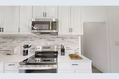 828 Indian Drive, Granbury, TX 76048 - Photo 9