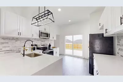 828 Indian Drive, Granbury, TX 76048 - Photo 7