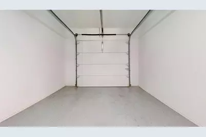 828 Indian Drive, Granbury, TX 76048 - Photo 17