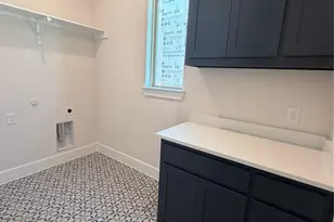 924 Alberta Spruce Rd, Fort Worth, TX 76247 - Photo 7