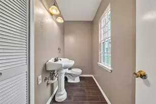 8905 La Prada Dr, Dallas, TX 75228 - Photo 17