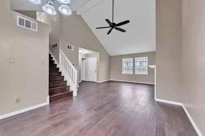 8905 La Prada Drive, Dallas, TX 75228 - Photo 9