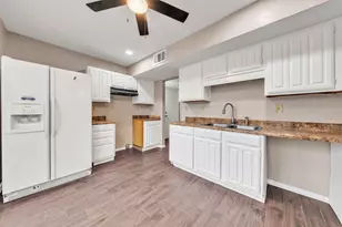 8905 La Prada Dr, Dallas, TX 75228 - Photo 19