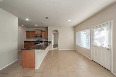 643 Alexander Street, Grand Prairie, TX 75051 - Photo 13