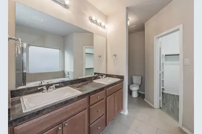 643 Alexander Street, Grand Prairie, TX 75051 - Photo 23