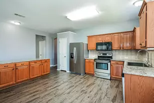 5720 Colorado Ct, Haltom City, TX 76137 - Photo 13