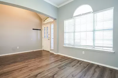 5720 Colorado Court, Haltom City, TX 76137 - Photo 9