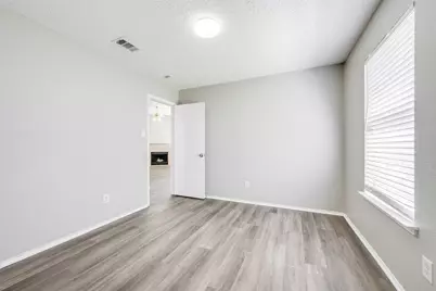 6431 St Leonard Drive, Arlington, TX 76001 - Photo 25