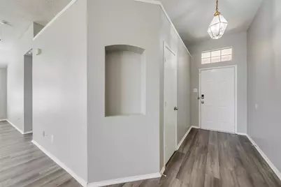 6431 St Leonard Drive, Arlington, TX 76001 - Photo 3