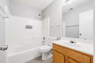 6431 St Leonard Dr, Arlington, TX 76001 - Photo 29