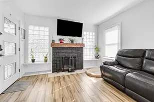 2329 Yucca Ave, Fort Worth, TX 76111 - Photo 5