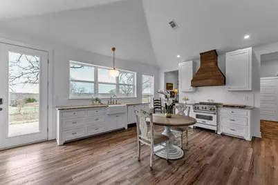 954 Fm 1749, Forestburg, TX 76239 - Photo 15