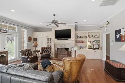 7405 Fox Fire Court, Granbury, TX 76049 - Photo 9