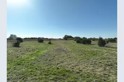 172 Gilmore Court, Lipan, TX 76462 - Photo 5