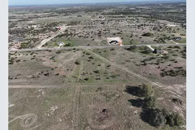 172 Gilmore Court, Lipan, TX 76462 - Photo 9