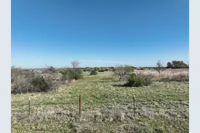 172 Gilmore Court, Lipan, TX 76462 - Photo 11