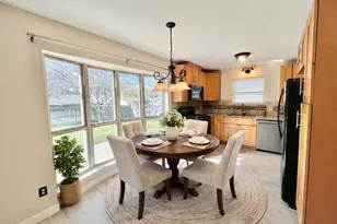 1816 Lexington Pl, Bedford, TX 76022 - Photo 9