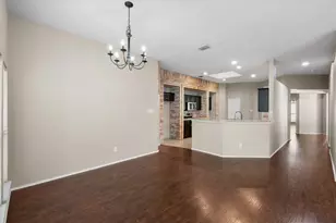 121 Wooded Creek Dr, Red Oak, TX 75154 - Photo 11