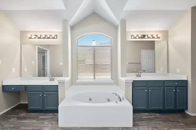 121 Wooded Creek Drive, Red Oak, TX 75154 - Photo 19