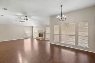 121 Wooded Creek Dr, Red Oak, TX 75154 - Photo 9