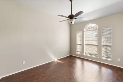 121 Wooded Creek Drive, Red Oak, TX 75154 - Photo 21