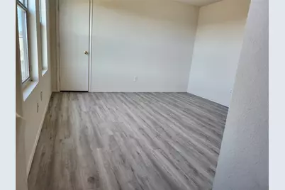 5100 Waterford Drive, Fort Worth, TX 76179 - Photo 9