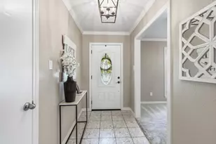 1000 Bert Dr, Arlington, TX 76012 - Photo 11